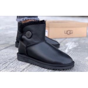 UGG Bailey Mini Black