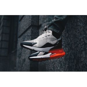 Кроссовки Nike Air Max 270 бело-черно-красные