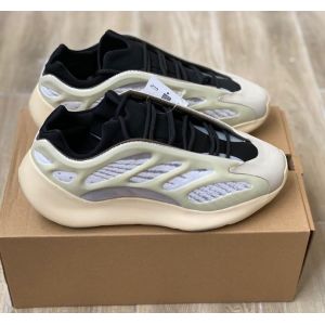 кроссовки Adidas Yeezy 700 v3 Azael