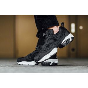 Reebok Insta Pump Fury x master pirat black